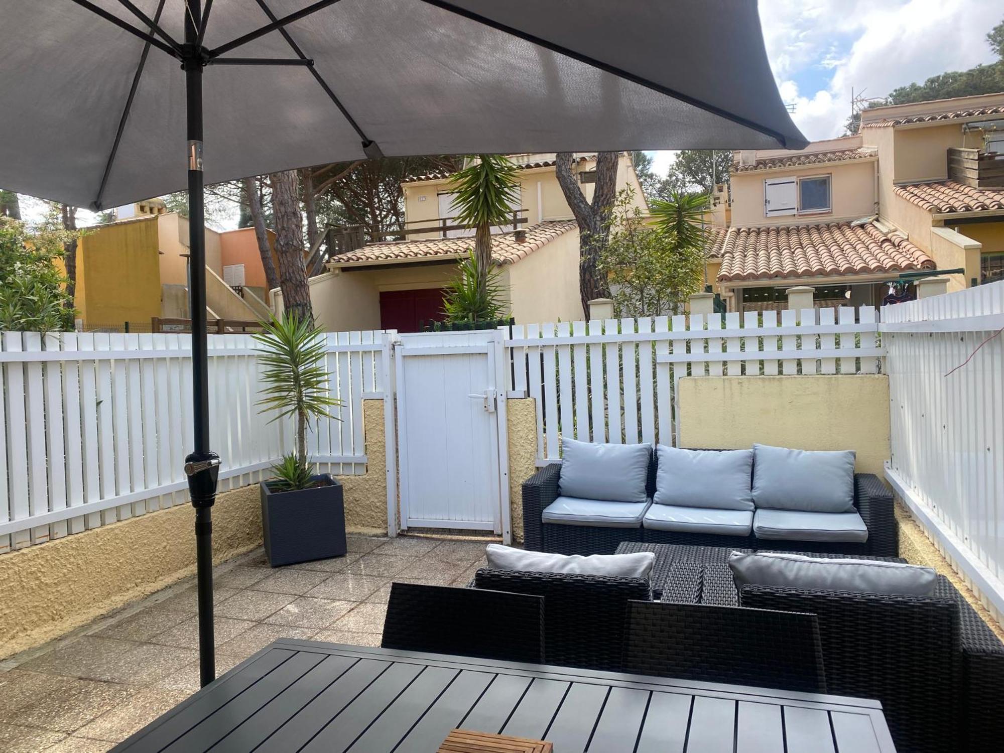 Villa Pinede - Proche Naturiste Agde Zewnętrze zdjęcie